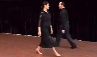 慢三步舞基本步教学 慢三步舞基本步教学